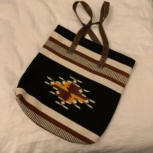 Rug tote bag ***like new!